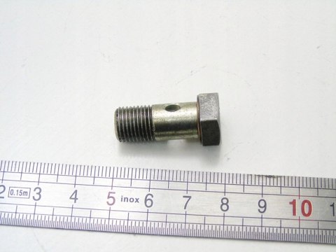 Śruba oleju turbosprężarki 2.4 D D5 Volvo XC70 V70 2 3 S60 S80 XC90