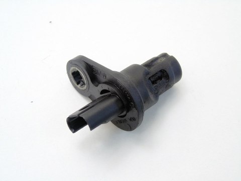 Czujnik położenia wałka 1.8 2.0 i BMW N43 E60 E61 E90 E91 E92 E93 E81 E82