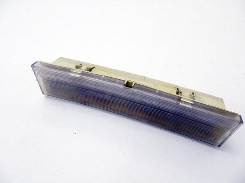 Lampka oświetlenia bagażnika Chrysler Pacifica I 4.0 v6 2007r 04685928AA