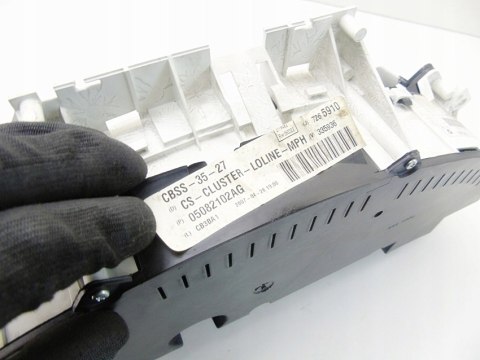 Licznik zegary prędkościomierz Chrysler Pacifica I 4.0 v6 2007r 05082102AG