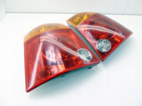 Lampy tył lewa prawa Chrysler Pacifica I 4.0 v6 2007 03-08