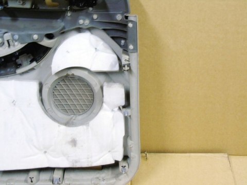 Boczek tapicerka drzwi prawy przód Chrysler Pacifica I 4.0 v6 2007 03-08