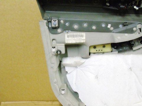 Boczek tapicerka drzwi prawy przód Chrysler Pacifica I 4.0 v6 2007 03-08