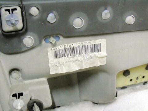 Boczek tapicerka drzwi prawy przód Chrysler Pacifica I 4.0 v6 2007 03-08