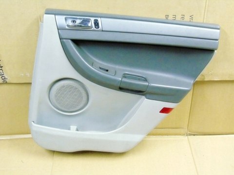 Boczek tapicerka drzwi prawy tył Chrysler Pacifica I 4.0 v6 2007 03-08