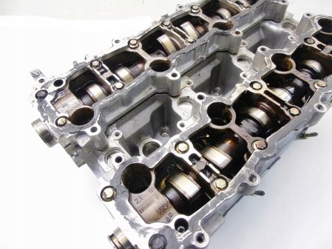 Głowica wałki 3.0 b 407 607 Citroen C5 3 C6 Laguna II Avantime