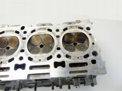 Głowica wałki 3.0 b 407 607 Citroen C5 3 C6 Laguna II Avantime