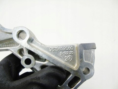 Łapa wspornik silnika 3.0 b 407 607 Citroen C5 3 C6 Laguna 2 9619897080