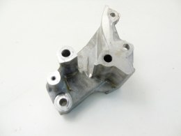 Łapa wspornik silnika 3.0 b 407 607 Citroen C5 3 C6 Laguna II 200474