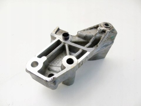 Łapa wspornik silnika 3.0 b 407 607 Citroen C5 3 C6 Laguna II 200474