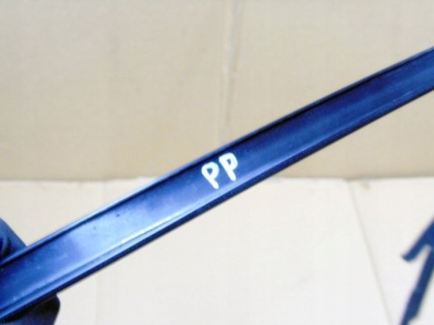 Listwa osłona drzwi prawy przód Chrysler Pacifica I 4.0 v6 2007 03-08