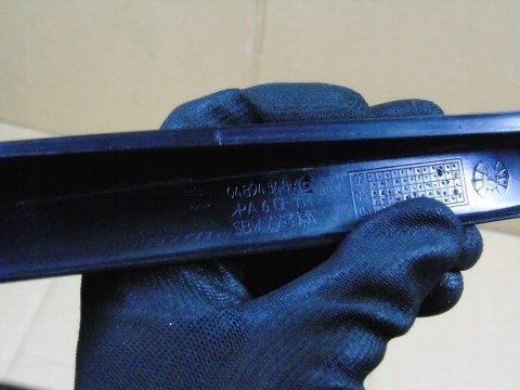 Listwa osłona drzwi prawy przód Chrysler Pacifica I 4.0 v6 2007 03-08