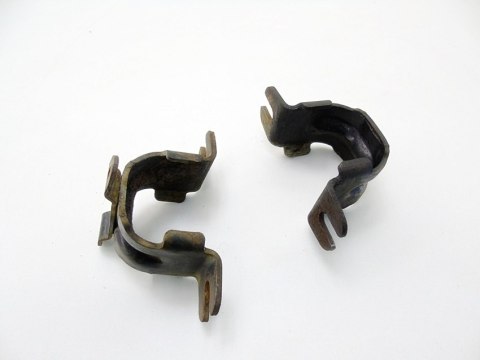 Obejmy stabilizatora przód Chrysler Pacifica I 4.0 v6 2007 03-08