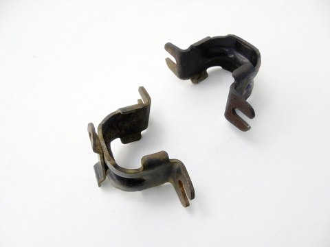 Obejmy stabilizatora przód Chrysler Pacifica I 4.0 v6 2007 03-08