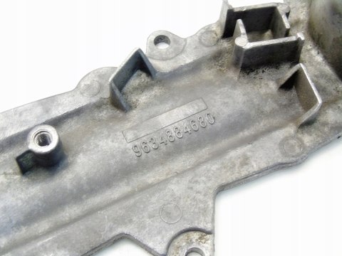 Pokrywa zaworów 3.0 b 407 607 Citroen C5 3 C6 Laguna II Avantime 9634884680