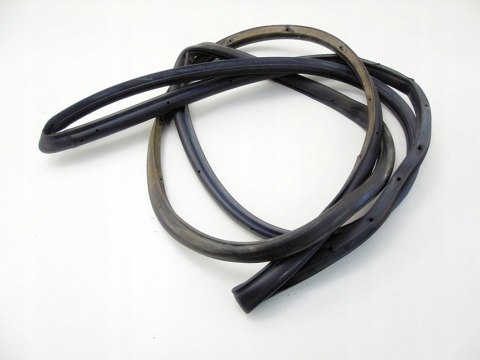 Uszczelka drzwi lewy przód Chrysler Pacifica I 4.0 v6 2007 03-08