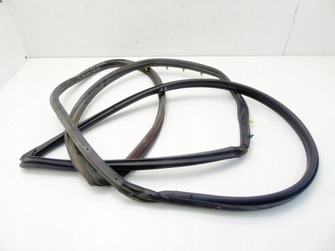 Uszczelka drzwi prawy przód Chrysler Pacifica I 4.0 v6 2007 03-08