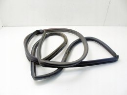 Uszczelka drzwi prawy tył Chrysler Pacifica I 4.0 v6 2007 03-08