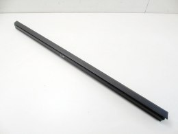 Uszczelka parapet wewnętrzny szyby drzwi lewy przód Chrysler Pacifica I