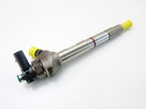 Wtryskiwacz 2.0 TDI Audi A3 A4 A5 A6 C7 Q5 Q2 Q3 TT Passat B8 Superb 3 Leon