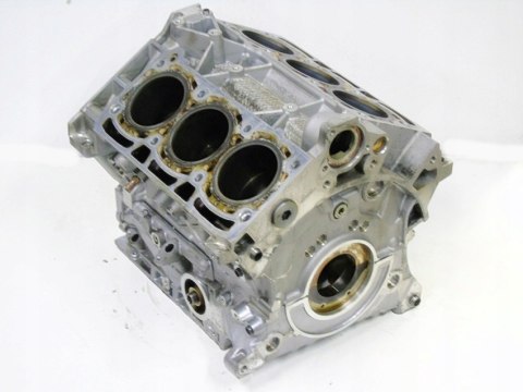 Blok silnika XFV 3.0 b V6 407 607 Citroen C5 3 C6 Laguna II Avantime