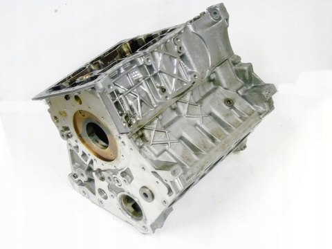 Blok silnika XFV 3.0 b V6 407 607 Citroen C5 3 C6 Laguna II Avantime
