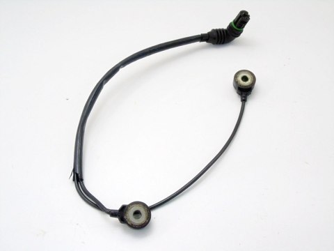 Czujnik stukowy 3.5 4.4 V8 BMW 7 E38 735 5 E39 535 M62 0261231136