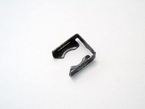 Mocowanie spinka wtryskiwacza 3.5 4.4 V8 BMW 7 E38 735 5 E39 535 M62
