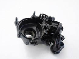 Obudowa pompy wody 1.5 Ecoblue Tdci Transit Connect Focus 4 Kuga 3 Expert