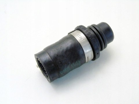 Rurka króciec odmy bloku 3.5 4.4 V8 BMW 7 E38 735 5 E39 535 M62 1705377b