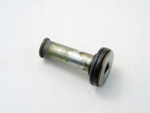Tuleja śruby kolektora ssącego 3.5 4.4 V8 BMW 7 E38 735 5 E39 535 M62