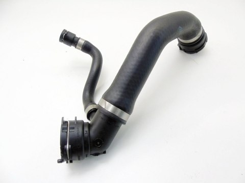 Wąż przewód wody 3.5 4.4 V8 BMW 7 E38 735 5 E39 535 M62b35 7500748