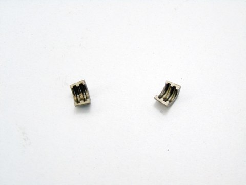 Zamek klin zaworu głowicy 3.5 4.4 V8 BMW 7 E38 735 5 E39 535 M62