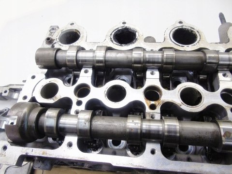 Głowica wałki 2.0 Tdci Galaxy 2 S-max Mondeo 4 Focus 3 C-max C5 508 v50 V70