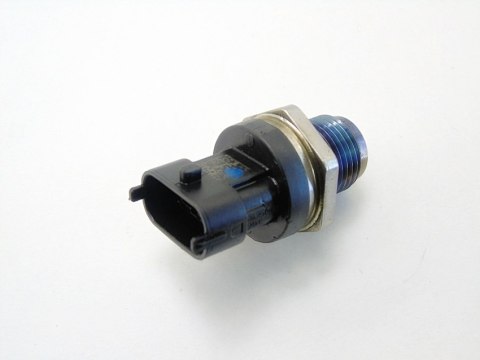 Czujnik listwy paliwa 1.9 Jtdm Alfa 159 Gt 147 Croma Bravo 2 Stilo Astra h