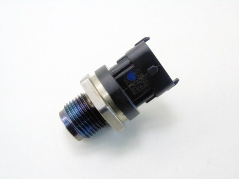 Czujnik listwy paliwa 1.9 Jtdm Alfa 159 Gt 147 Croma Bravo 2 Stilo Astra h