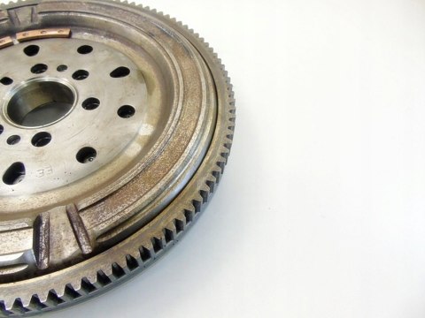 Koło dwumasowe 1.9 Jtdm Alfa 159 Gt 147 Croma Bravo 2 Stilo