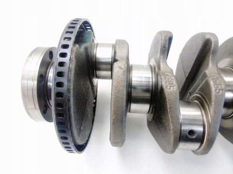 Wał korbowy 1.9 Jtdm Alfa 159 Gt 147 Croma Bravo 2 Stilo Astra h Vectra c
