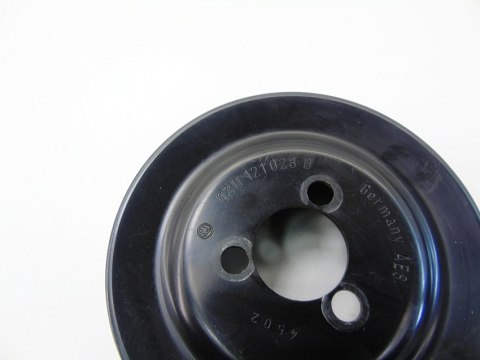 Koło pompy wody 1.2 12V Polo 9N Fabia Ibiza 3 Cordoba Roomster 03D121028B