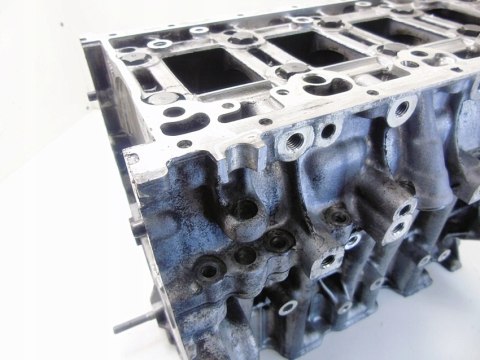 Blok silnika 1.6 Tdci D Focus 2 C-max C30 S40 II V50 S80 c5 407 Xsara c4