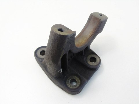 Podpora łapa półosi 1.9 D Di Volvo S40 V40 613675