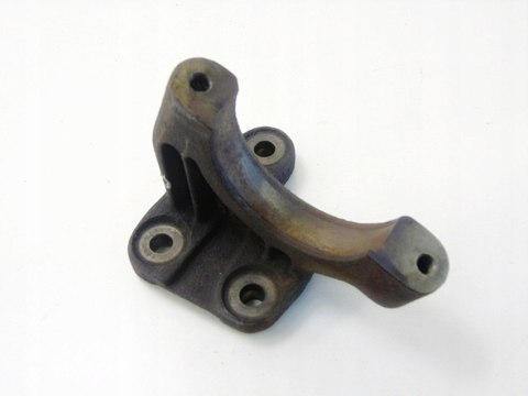 Podpora łapa półosi 1.9 D Di Volvo S40 V40 613675