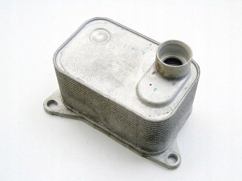 Chłodnica oleju silnika 2.0 Tfsi Audi Q5 Q7 A5 A4 B9 A7 A6 C7 Quattro