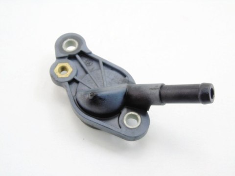 Króciec przewodu wody 2.0 Tfsi Audi Q5 Q7 A5 A4 B9 A7 A6 C7 06K121132
