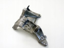 Łapa wspornik silnika 1.6 Tdci D Focus 2 C-max C30 S40 II V50 S80 c5 407