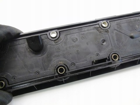 Pokrywa zaworów 2.0 B 407 C5 C4 307 206 306 Xsara Jumpy 806 C8 607 Scudo