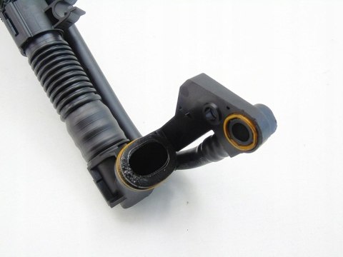 Rurka przewód odmy 2.0 Tfsi Audi Q5 Q7 A5 A4 B9 A7 A6 C7 06l103213ad