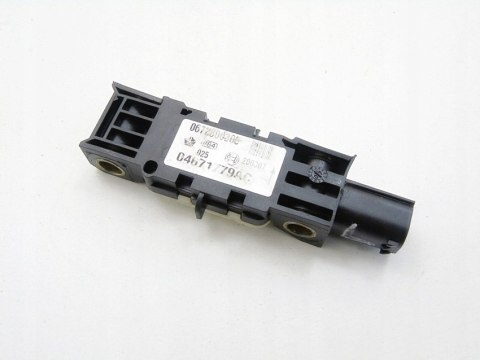 Czujnik poduszki powietrznej Chrysler Pacifica 2007 04671779ac