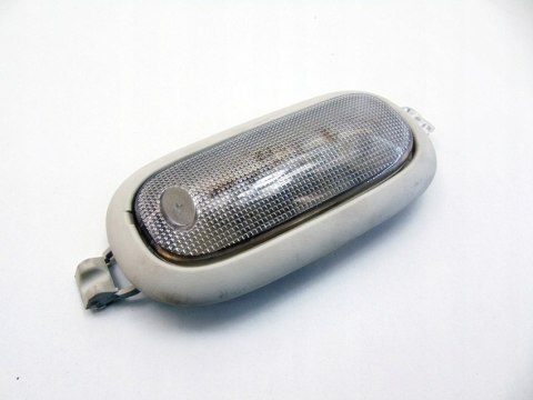 Lampka kabiny prawy tył Chrysler Pacifica 2007 03-08