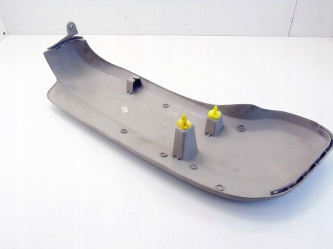 Obudowa fotela prawy przód Chrysler Pacifica 2007